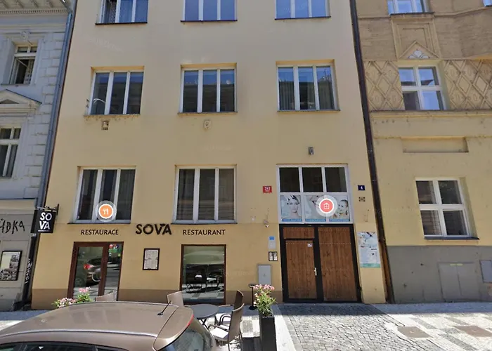 Central 2Bdr Flat Behind Museum
